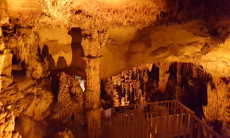 Gilindire grotten Aydincik Aynaligöl Magaresi Tyrkia