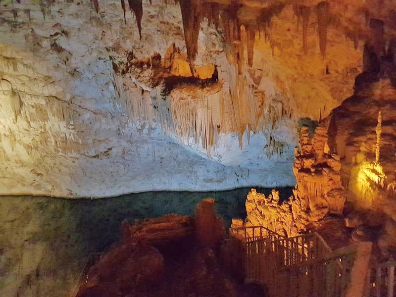 Gilindire grotten Aydincik Aynaligöl Magaresi Tyrkia