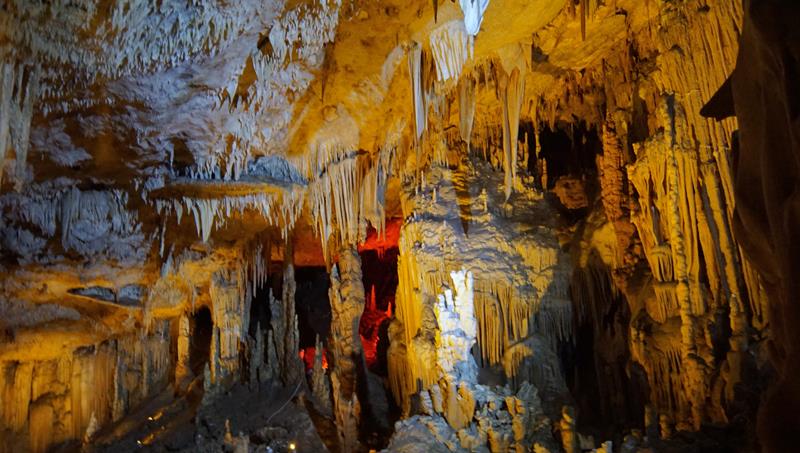 Gilindire grotten Aydincik Aynaligöl Magaresi Tyrkia