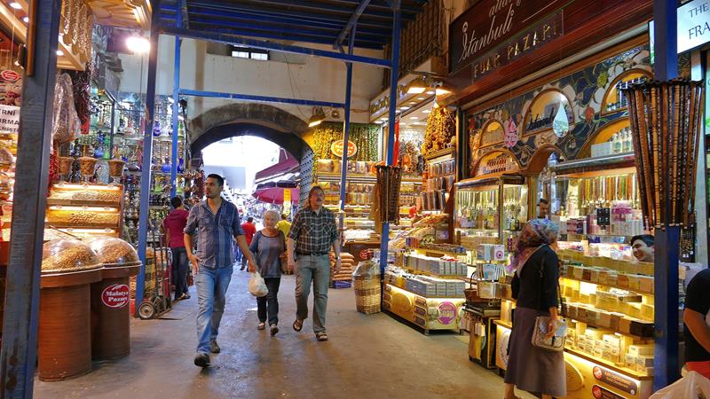 Krydderbazaren Misir Carsisi Istanbul Tyrkia